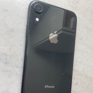 iPhone XR 128gb unlocked
